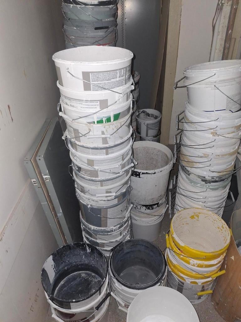 Emmers, Huis en Inrichting, Emmers, Ophalen, Zo goed als nieuw, Kunststof, Met deksel