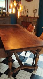 Buffet vaisselier et table en chêne massif, Maison & Meubles, Armoires | Buffets, Enlèvement, Comme neuf, Chêne, Avec tablette(s)