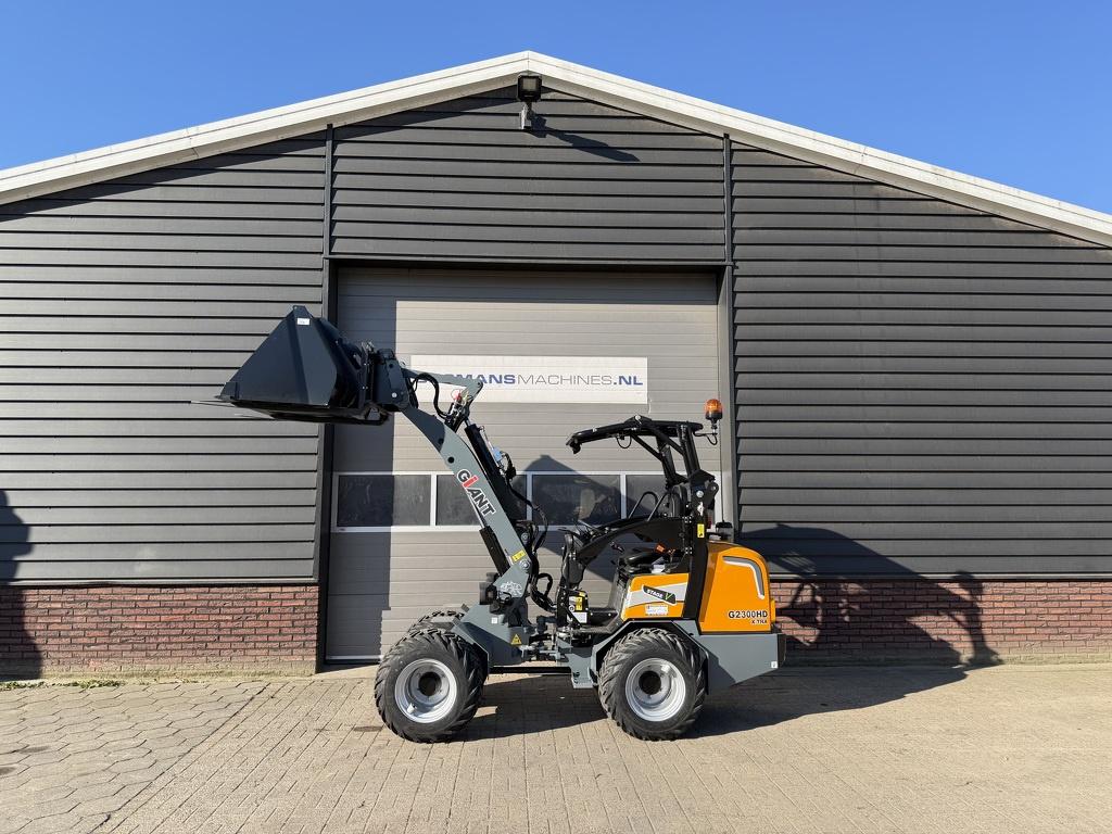 Giant G2300 X-TRA HD minishovel NIEUW (pro inching / kogeltr, Tobroco, Info@tobroco.nl, Sprendlingenstraat 57
5061 KM  Oisterwijk, NL