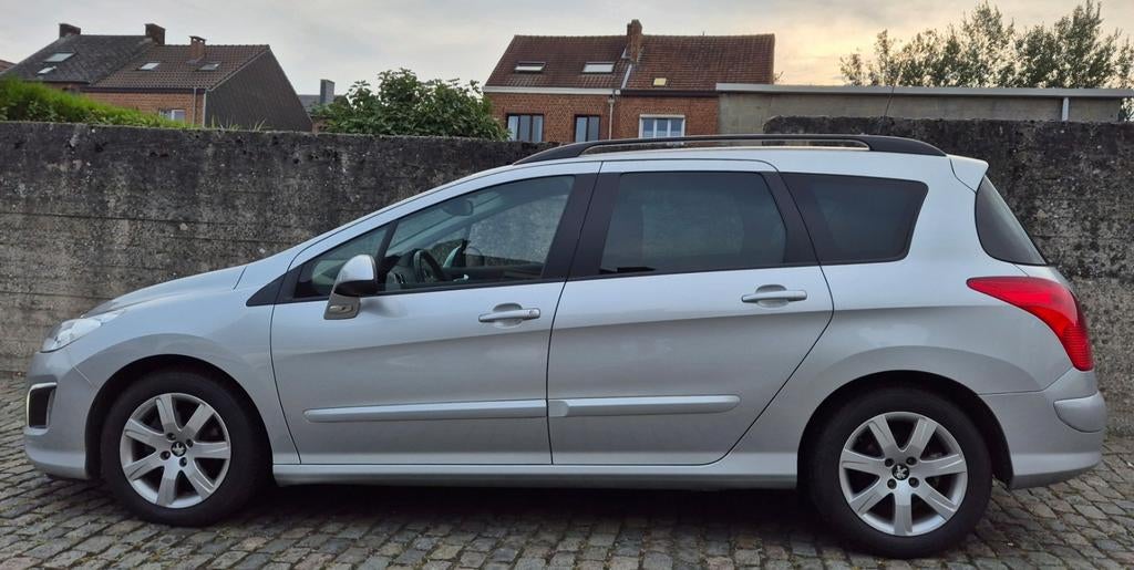 Peugeot 308 sw 16hdi 2011.120mkm 6vitesses 3900€, Autos, Peugeot, Particulier, Diesel, Euro 5, Break, 5 portes, Boîte manuelle