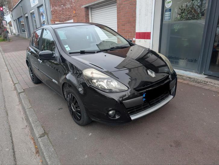 Clio 3 1.5 dci, Autos, Renault, Particulier, Diesel, Berline, 4 portes, Boîte manuelle, Noir, Noir, Enlèvement