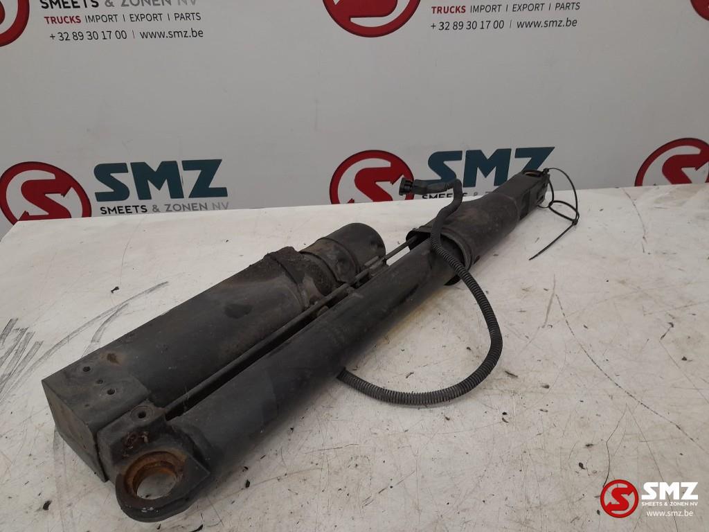 Occ vérin d'inclinaison de cabine Iveco, Utilisé, Iveco, Suspension et Châssis