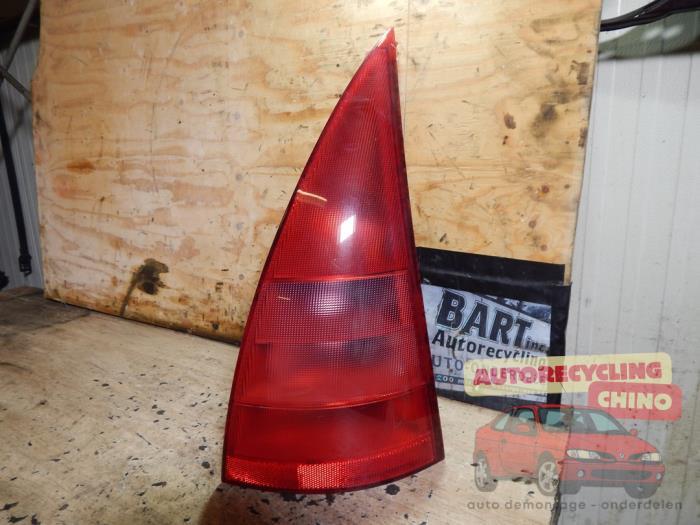 Feu arrière droit d'un Citroen C3, Autos : Pièces & Accessoires, Éclairage, Citroën, Utilisé, 3 mois de garantie, Enlèvement ou Envoi