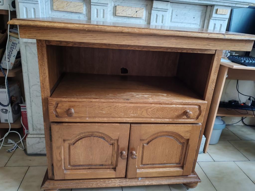 Meuble télévision en chêne massif, Maison & Meubles, Armoires | Secrétaires, Enlèvement