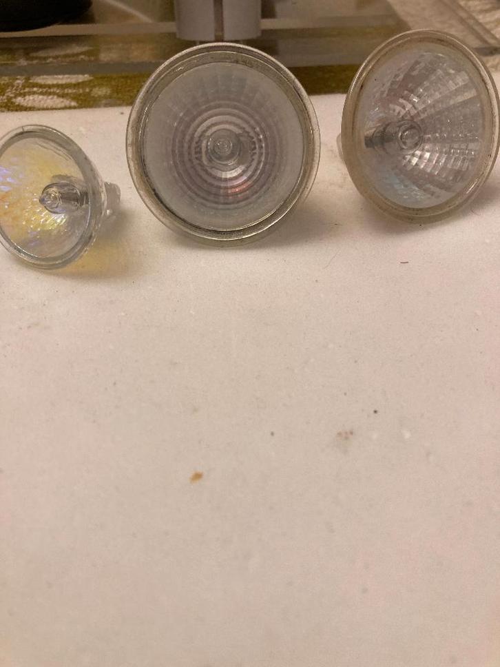 Ensemble de lampes LED et halogènes GU10 GU 5.3, Maison & Meubles, Lampes | Lampes en vrac, Utilisé, Ampoule halogène, 30 à 60 watts