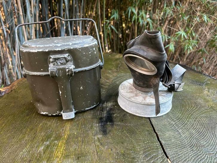 Lot masque à gaz + gamelle allemande WW2, Collections, Objets militaires | Seconde Guerre mondiale, Autres, Enlèvement ou Envoi