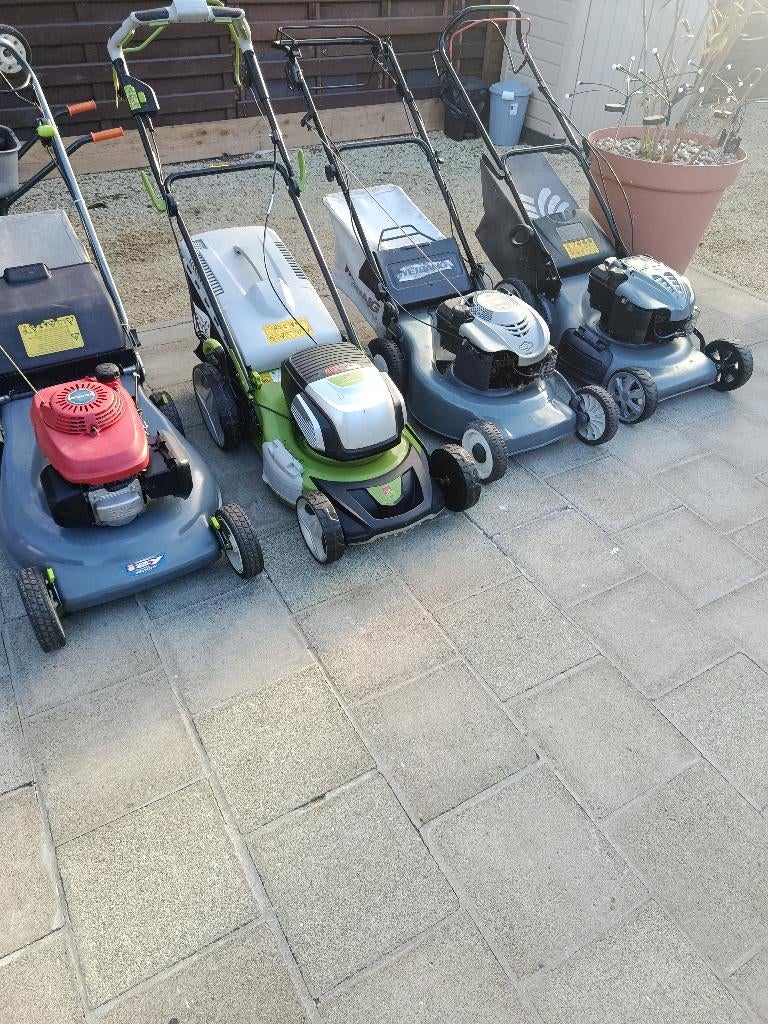 Plusieurs tondeuse a vendre, Honda, Tondeuse rotative, Fonction de mulching, Tondeuses à gazon à essence