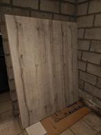 Dessus de table, Enlèvement