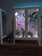 Vitrine beige crème Ikea, Maison & Meubles, Armoires | Vitrines, Enlèvement