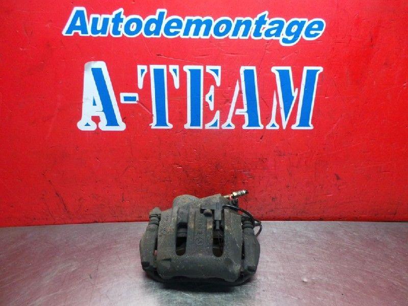 ETRIER DE FREIN AVANT DROIT ABS Mercedes-Benz Vito (639.7), Utilisé, Mercedes-Benz