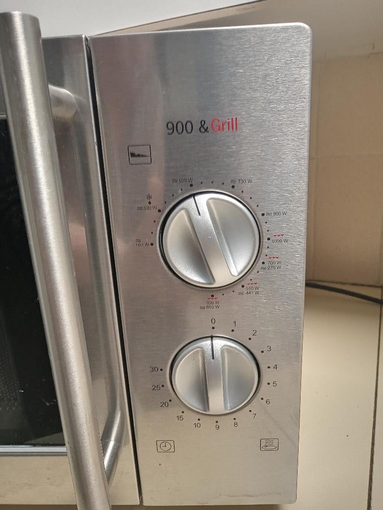 Combi  MAGNETRON & GRILL  - in mooie staat -   vrijstaand, Ophalen, Gebruikt, Grill, Draaiplateau