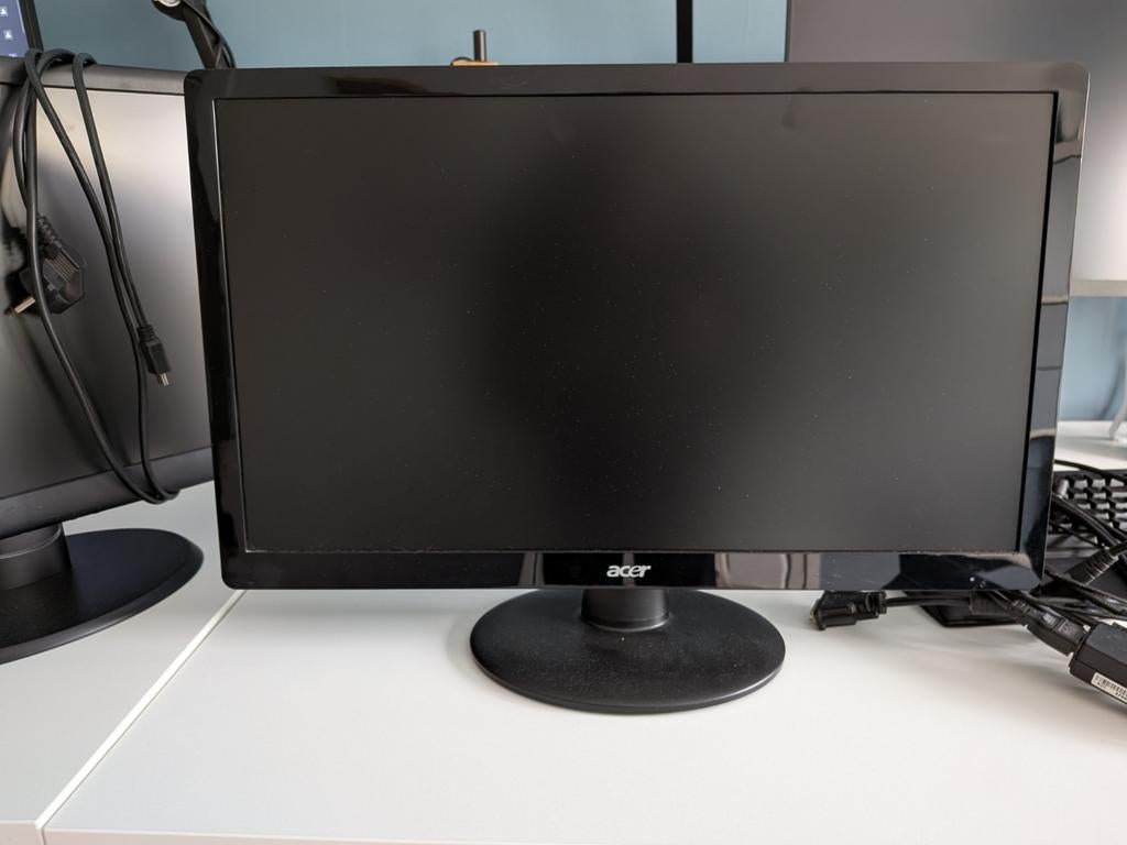 Plateaux à double affichage Acer et AOC, Informatique & Logiciels, Moniteurs, Enlèvement, Utilisé