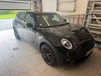 Mini Clubman Black Pack | CarPlay | Trekhaak | Topstaat, Auto's, 1998 cc, 4 cilinders, Zwart, Leder