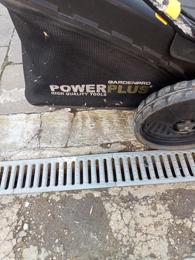 Grasmaaier 4takt, Tuin en Terras, Ophalen