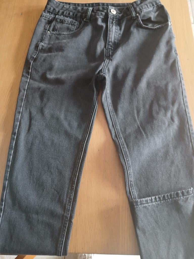 Vêtements homme, Enlèvement