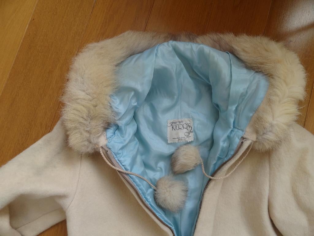 Bijzondere Vintage dames jas, Canada, Eskimo, Inuit, Parka, Verzenden, Gedragen, Maat 38/40 (M), Beige