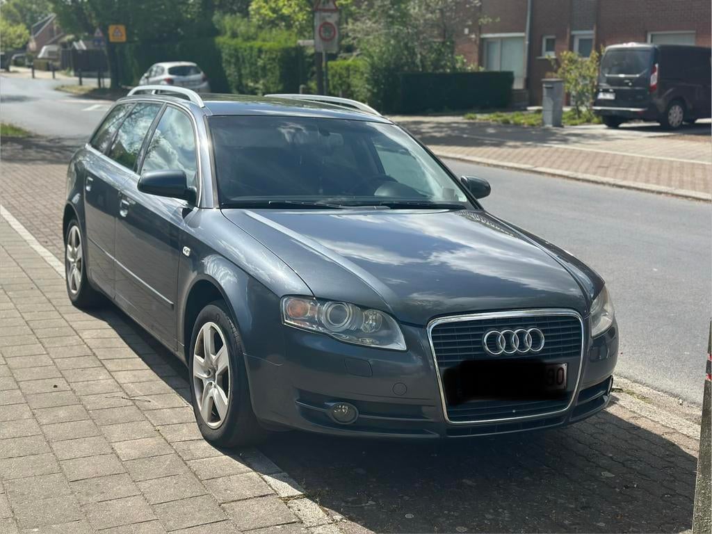 AUDI a4 DIESEL 1.9 START EN RIJD PERFECT ZO MEENEMEN, Auto's, Audi, Particulier, Euro 4, Te koop, A4