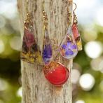 Boucles d'oreilles fait main en résine, Enlèvement ou Envoi