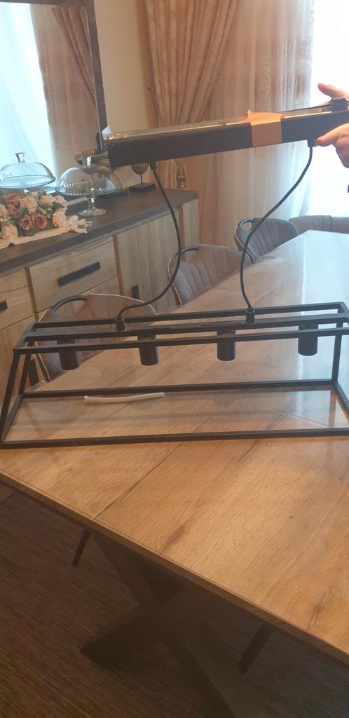 Lampe Ikea presque neuve, Maison & Meubles, Lampes | Suspensions, Enlèvement