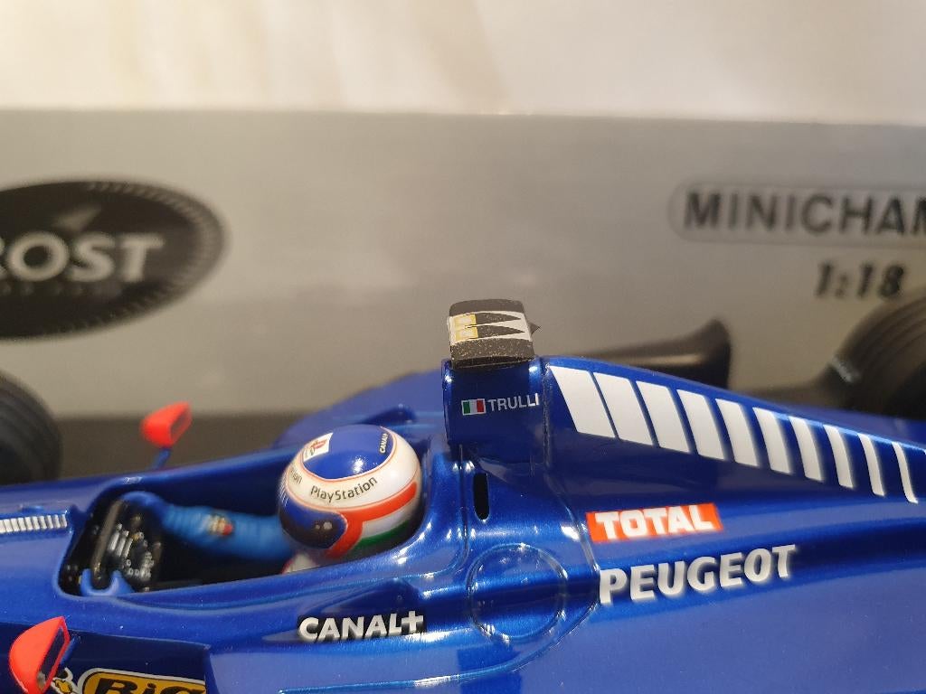 OPO 10 - Voiture Miniature Formule 1 1/43 Compatible avec Renault RE30 Alain Prost 1981 - FD181