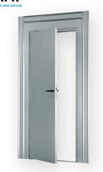 Metalen werfdeur intermat, cilinder en 3 sleutels, als nieuw, Ophalen, Zo goed als nieuw, IJzer