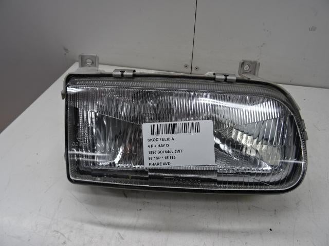 KOPLAMP RECHTS Skoda Felicia (6U1) (01-1994/06-2001), Gebruikt, Skoda