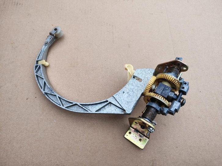 Gripper Arm Wurlitzer Lyric FL (1970) jukebox, Collections, Machines | Jukebox, Wurlitzer, Envoi