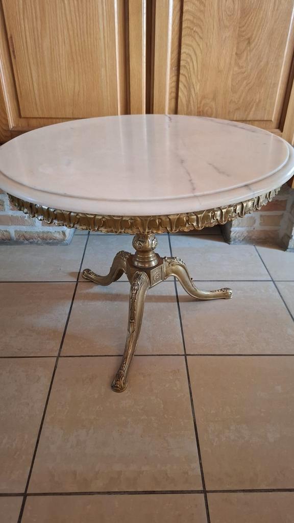 Table basse ronde style Louis XV, Antiquités & Art, Antiquités | Meubles | Tables, Enlèvement