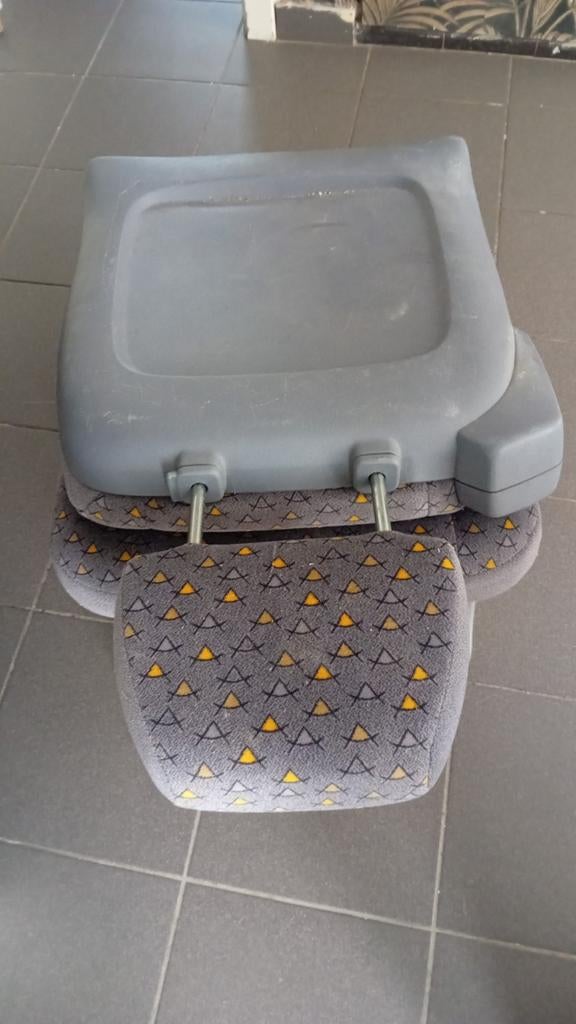 3 siège Mercedes Vito 3.0 cdi, Vélos & Vélomoteurs, Enlèvement ou Envoi