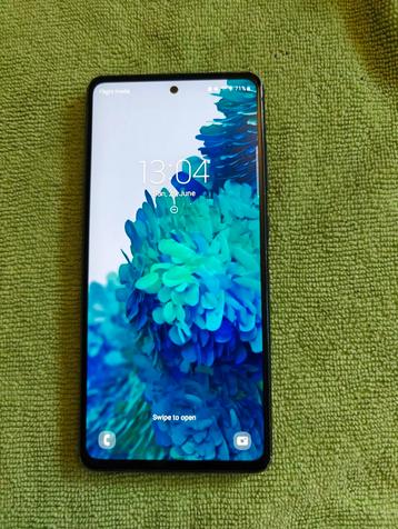 Samsung S20FE 128GB beschikbaar voor biedingen