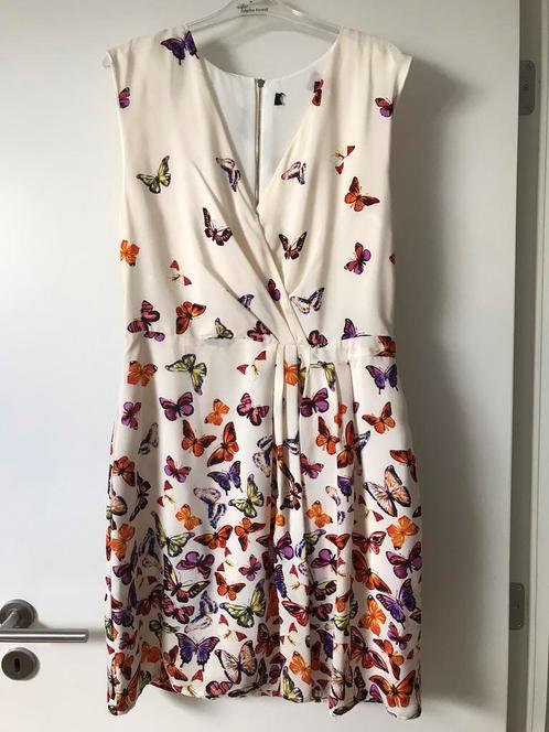 Witte jurk met veelkleurige vlinders Asos, Kleding | Dames, Jurken, Zo goed als nieuw, Wit