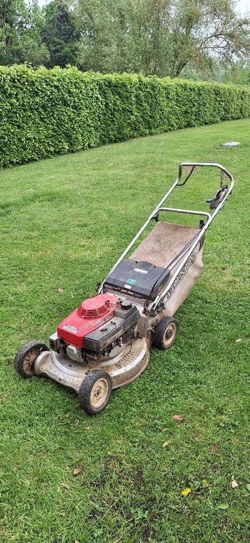 Tondeuse Honda HR216, HONDA, Tondeuses à gazon à essence, Utilisé, Enlèvement