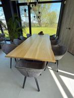 Te koop, boomstamtafel met 10 kuipstoelen,, Ophalen, 100 tot 150 cm, Eikenhout, Landelijk