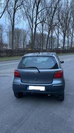 Toyota Yaris 1.3 VVT-i Essence – 2004, Autos, Achat, Boîte manuelle, Essence, Euro 4