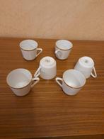 tasses & soucoupe blanche +dorure allemande -Kahla, bon état, Ophalen