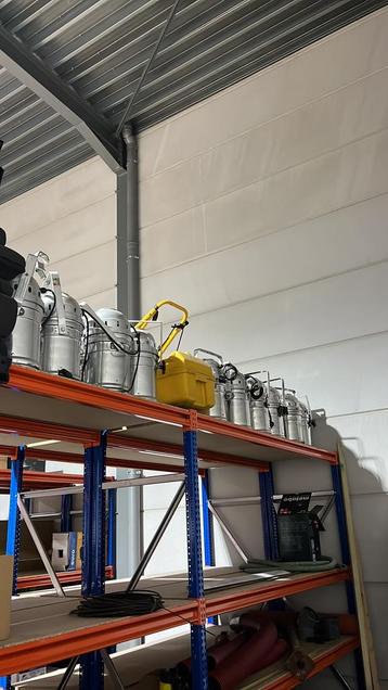 Par64 met 1000w lamp nog een 40 stuks. beschikbaar voor biedingen