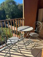 Inklapbare tafel en 2 stoelen buiten, Huis en Inrichting, Tafels | Kaptafels, Ophalen, Gebruikt, Metaal of Aluminium, 50 tot 100 cm