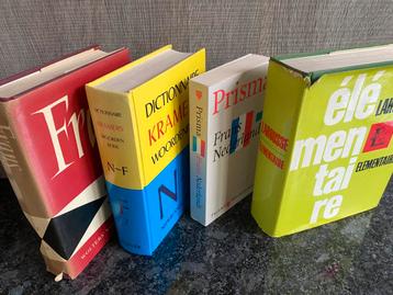 Franse woordenboeken beschikbaar voor biedingen