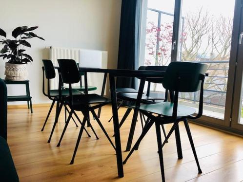 Chaises HAY, Huis en Inrichting, Stoelen, Gebruikt, Vijf, Zes of meer stoelen, Hout, Metaal, Zwart, Ophalen
