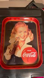 Coca cola dienblad, Ophalen