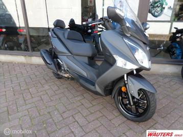 SYM GTS 300i ABS beschikbaar voor biedingen