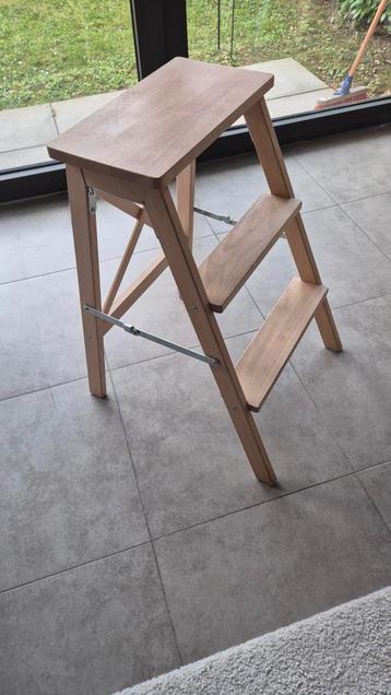 IKEA Bekväm trapladder beschikbaar voor biedingen