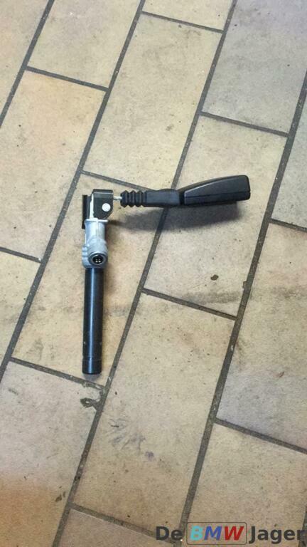 Gordelspanner slot linksachter BMW 3 serie E90 E91 6983007, Auto-onderdelen, Interieur en Bekleding, BMW, Gebruikt, Ophalen of Verzenden