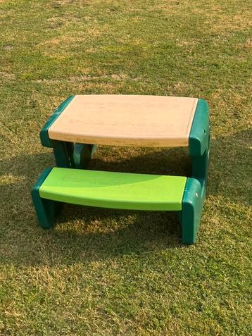 Little Tikes Picknicktafel Kinderen beschikbaar voor biedingen