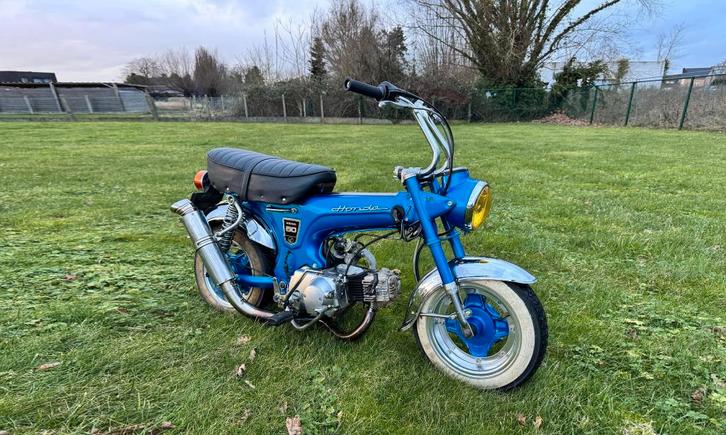 honda dax st50, Fietsen en Brommers, Brommers | Honda, Gebruikt, Ophalen
