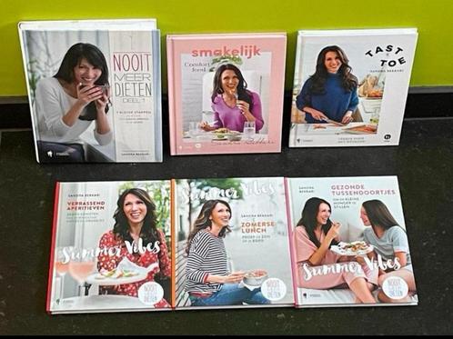 Sandra Bekkari nooit meer dieten , tast toe, summervibes…, Boeken, Kookboeken, Zo goed als nieuw, Ophalen of Verzenden