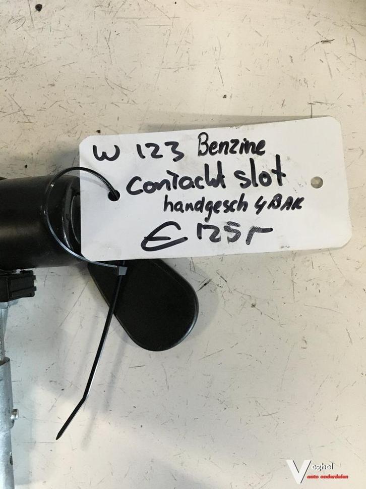 Mercedes W123 1982 Handgeschakelde 4 bak  Contactslot met sl, Auto-onderdelen, Carrosserie, Gebruikt, Ophalen of Verzenden