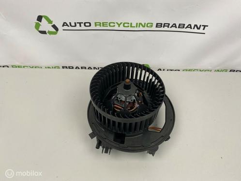 Kachel aanjager Volkswagen Audi Seat Skoda 5Q1819021A, Auto-onderdelen, Airco en Verwarming, Gebruikt, Ophalen of Verzenden