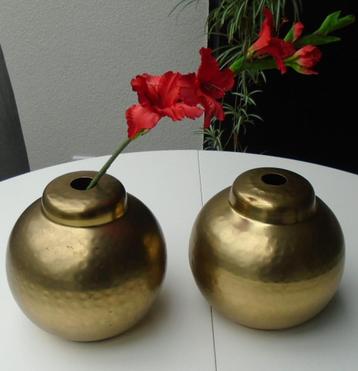 KOPEREN POTTEN VOOR KUNSTBLOEMEN 2 STUKS beschikbaar voor biedingen