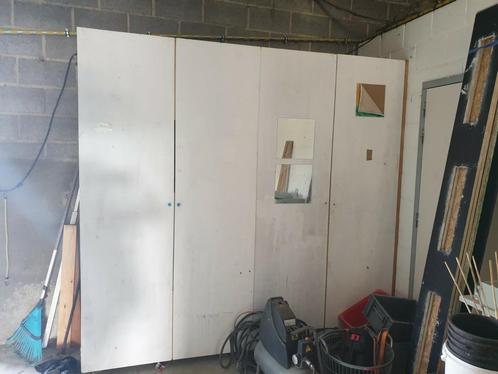 GRATIS grote kast mdf schilderklaar met schabben inclusief, Huis en Inrichting, Kasten | Overige, Gebruikt, Ophalen